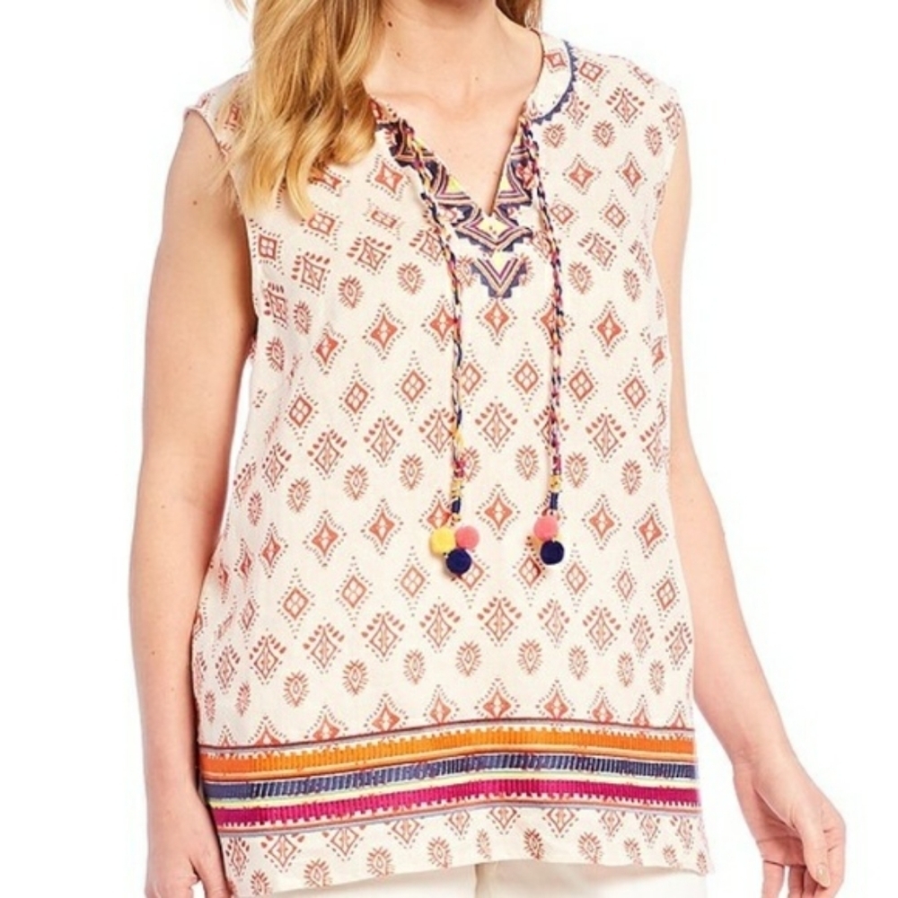 CHELSEA & THEODORE SLEEVELESS EMBROIDERED LINEN TUNIC BLOUSE